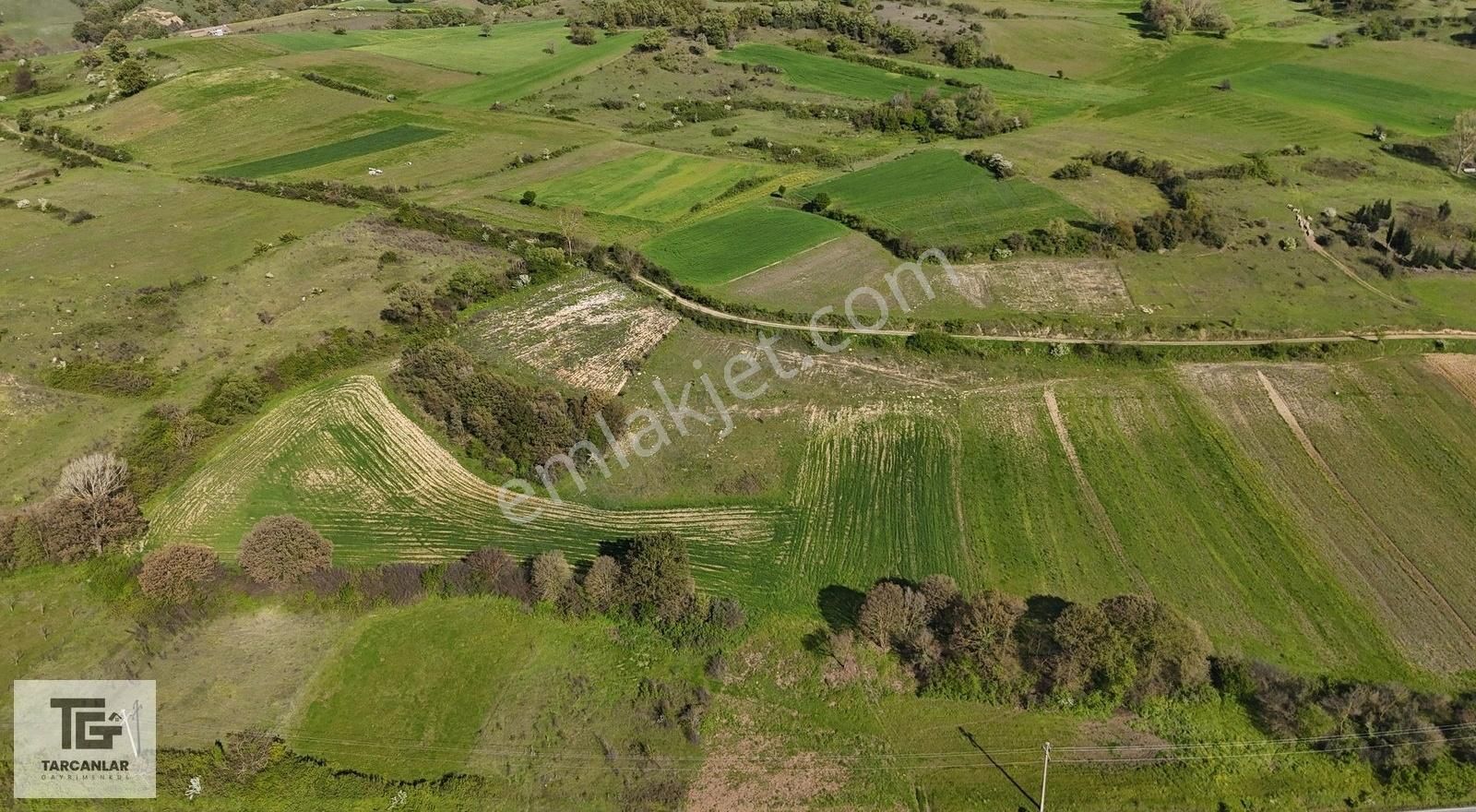 Tarcanlar'dan Karamürsel Kızderbent'te 21.727m2 Satılık Tarla