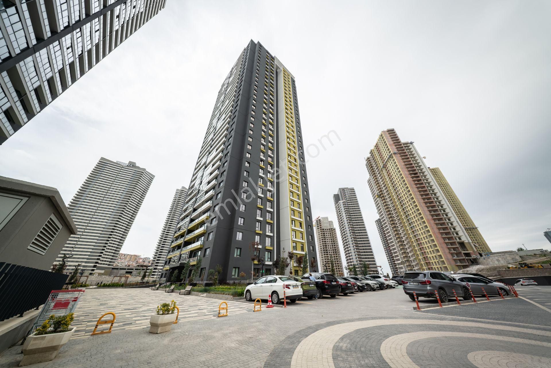Koz Oran Konutları Eşsiz Manzaralı 5+1 Satılık Daire