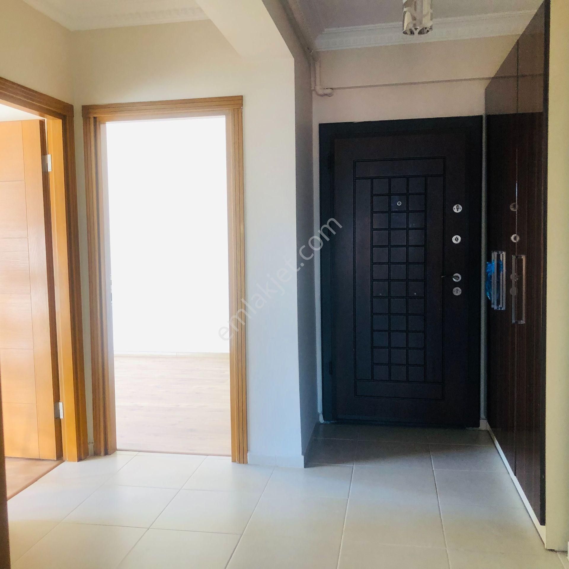 Karşıyaka Yalı Mahallesinde Satılık 3+1 Lüx Köşe Daire - Görsel 8