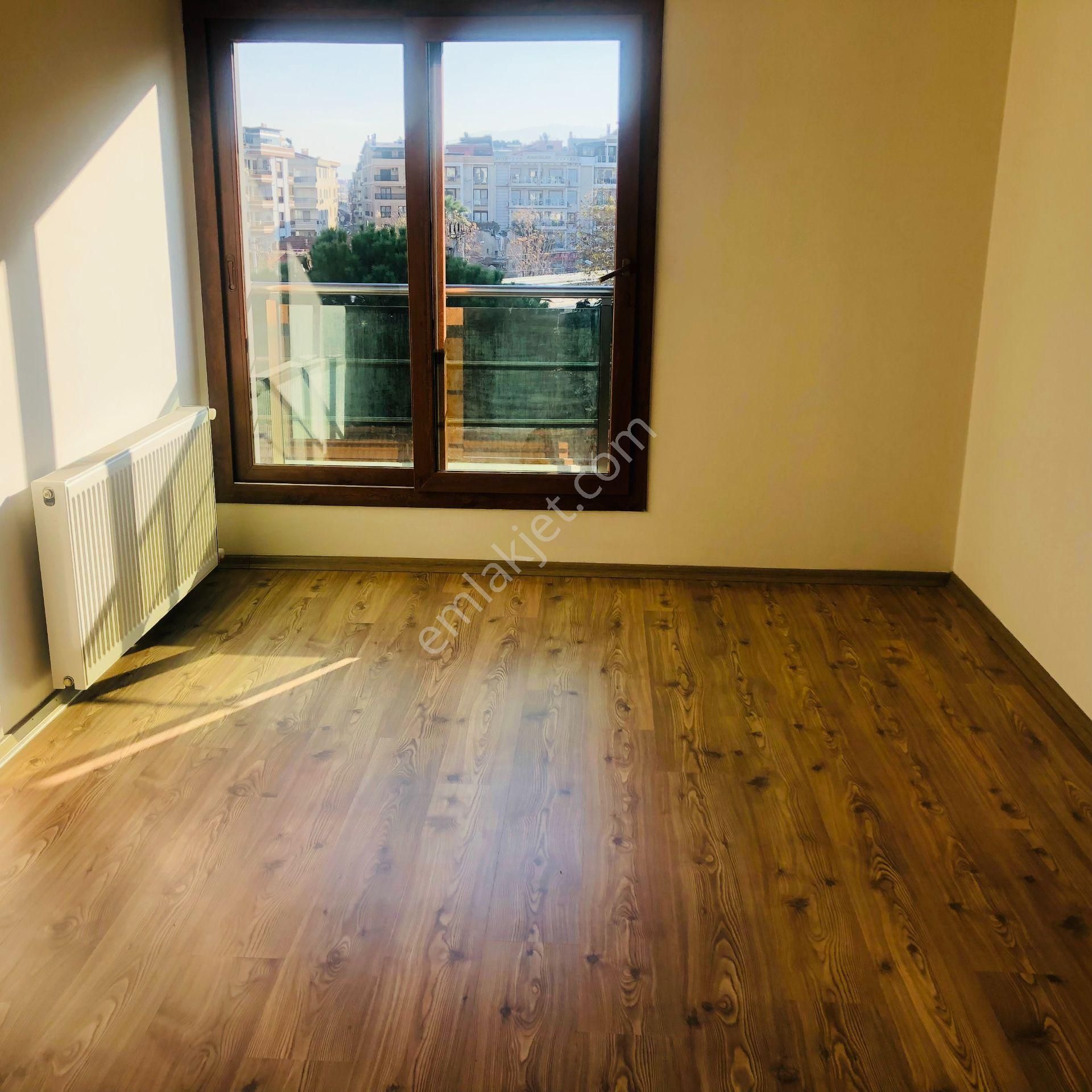 Karşıyaka Yalı Mahallesinde Satılık 3+1 Lüx Köşe Daire - Görsel 22