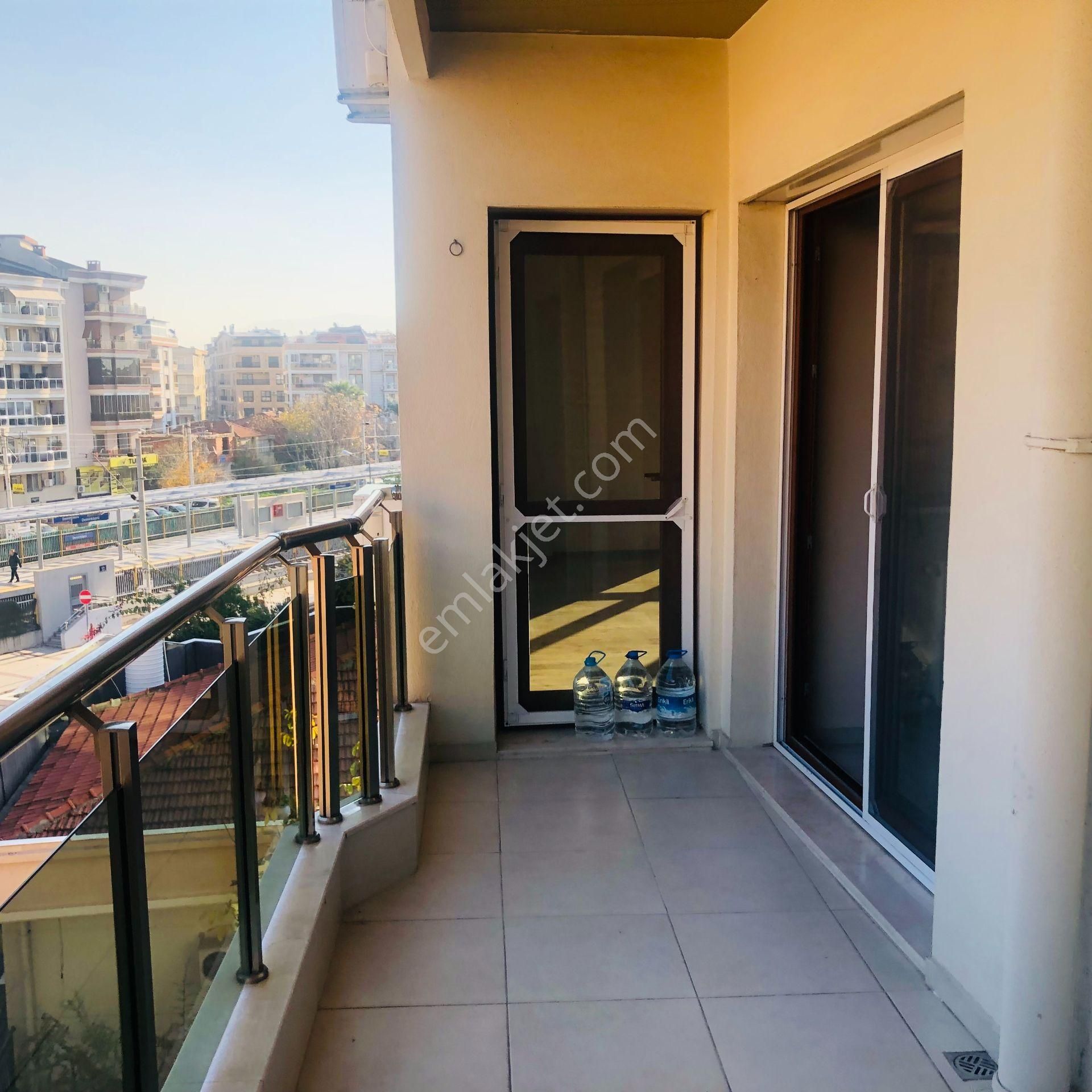 Karşıyaka Yalı Mahallesinde Satılık 3+1 Lüx Köşe Daire - Görsel 18