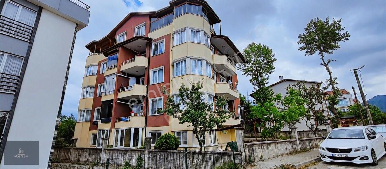 Başiskele Fatih Mah. 2+1 Satılık Arakat