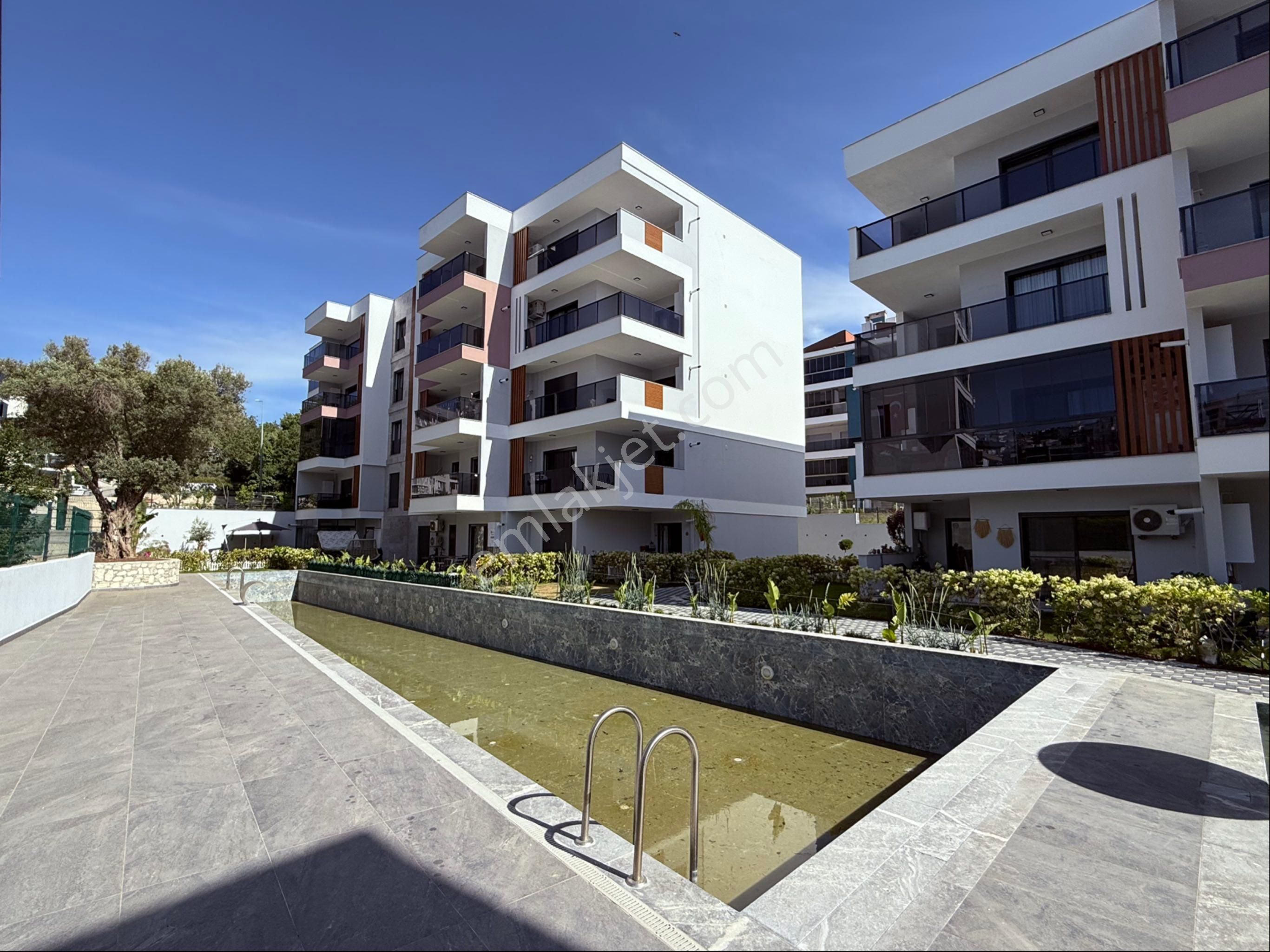 Satılık Arakat Sıfır 1+1 Ebeveyn Banyolu Yerden Isıtmalı Daire