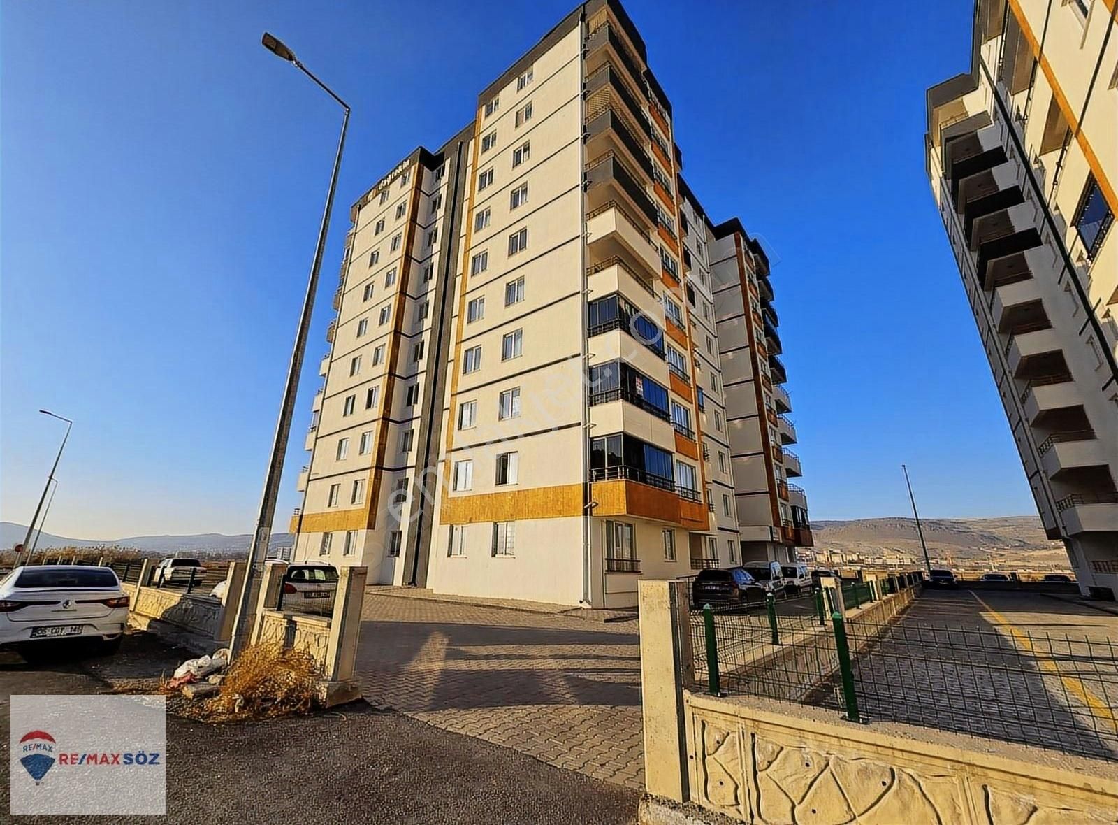 Şehir Hastanesi Yanı Kiralık 3+1 Daire