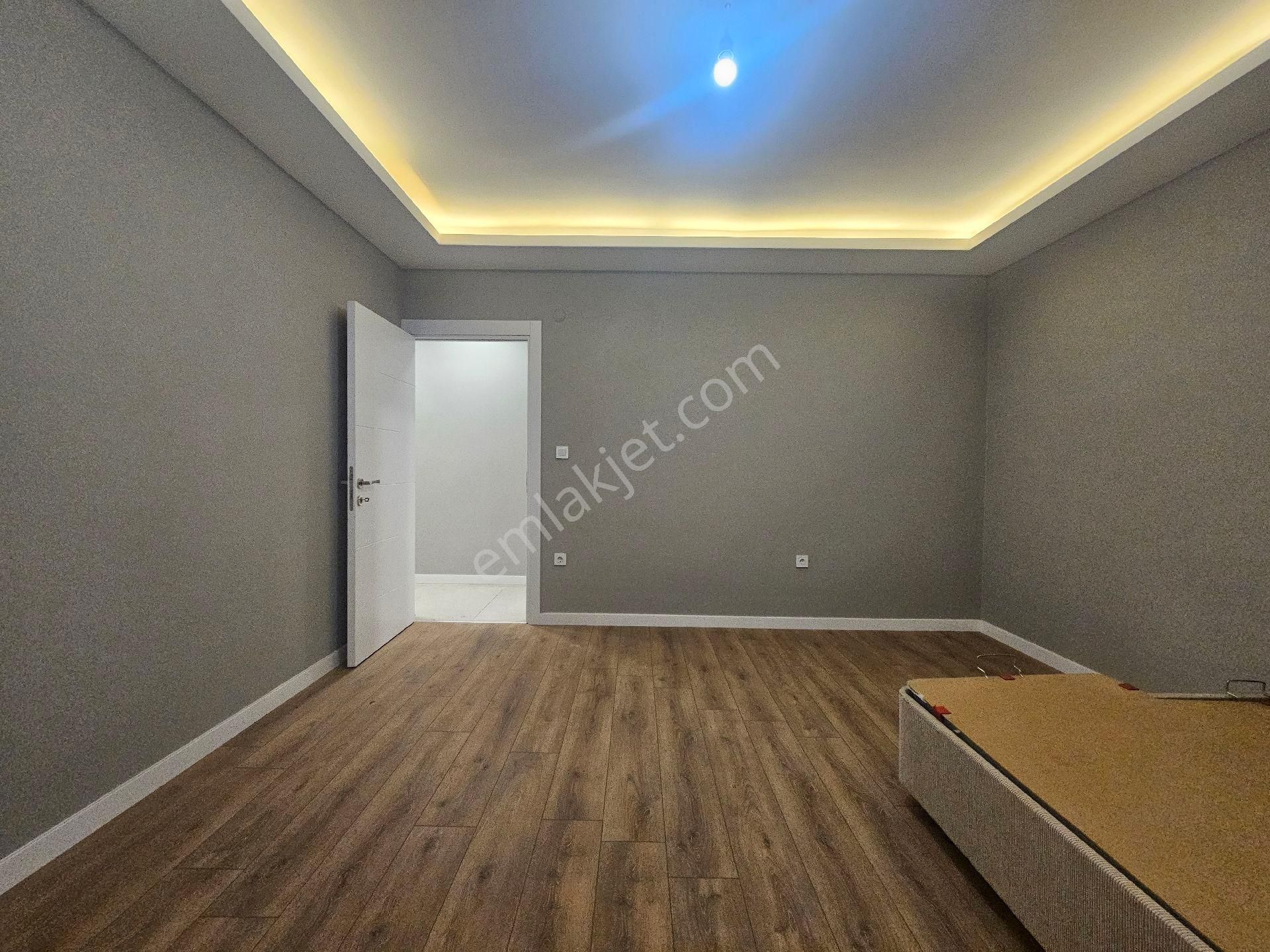 Cumhuriyet Mahallesi 2+1 Masrafsız Daire - Görsel 22