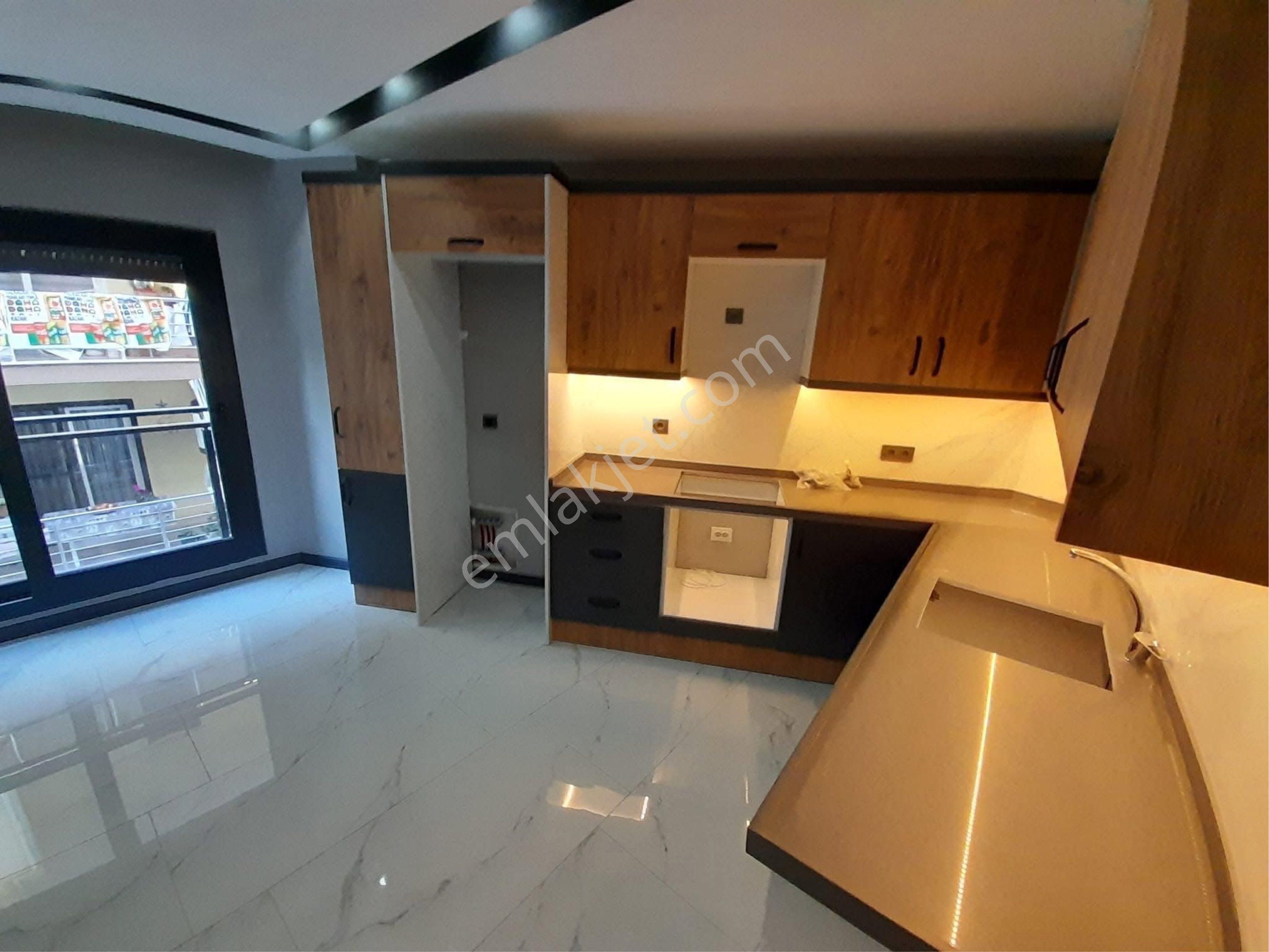 Kuşadası Davutlar‘da Yatırımlık 1 + 1 Lüks Dairemiz Satılık
