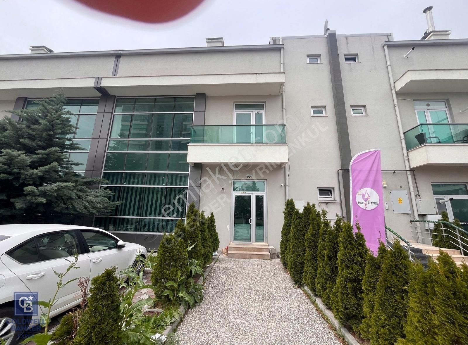 Yaşamkent Te İleri Natamam Kiralık Dükkan