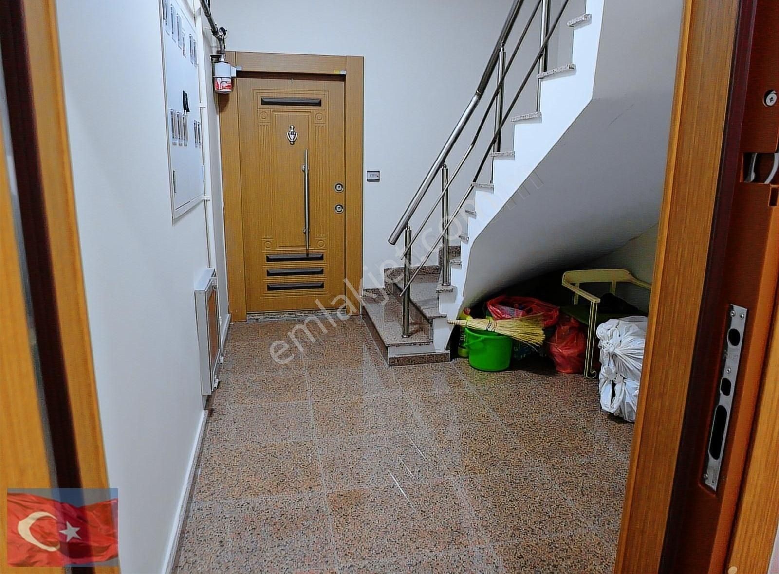Çukurbostan Civarı Lüks Yeni Bina Full Eşyalı Bahçe Katı20.000tl