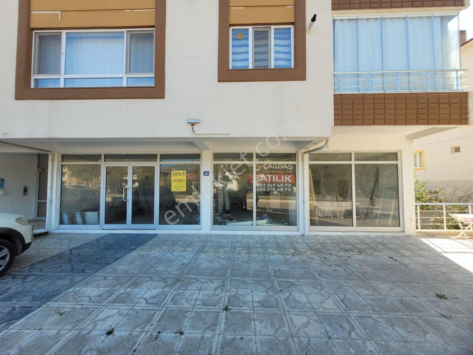 Ankara Nallıhanda Satılık Yatırımlık Dükkan 200m2 (takasa Açıltır)