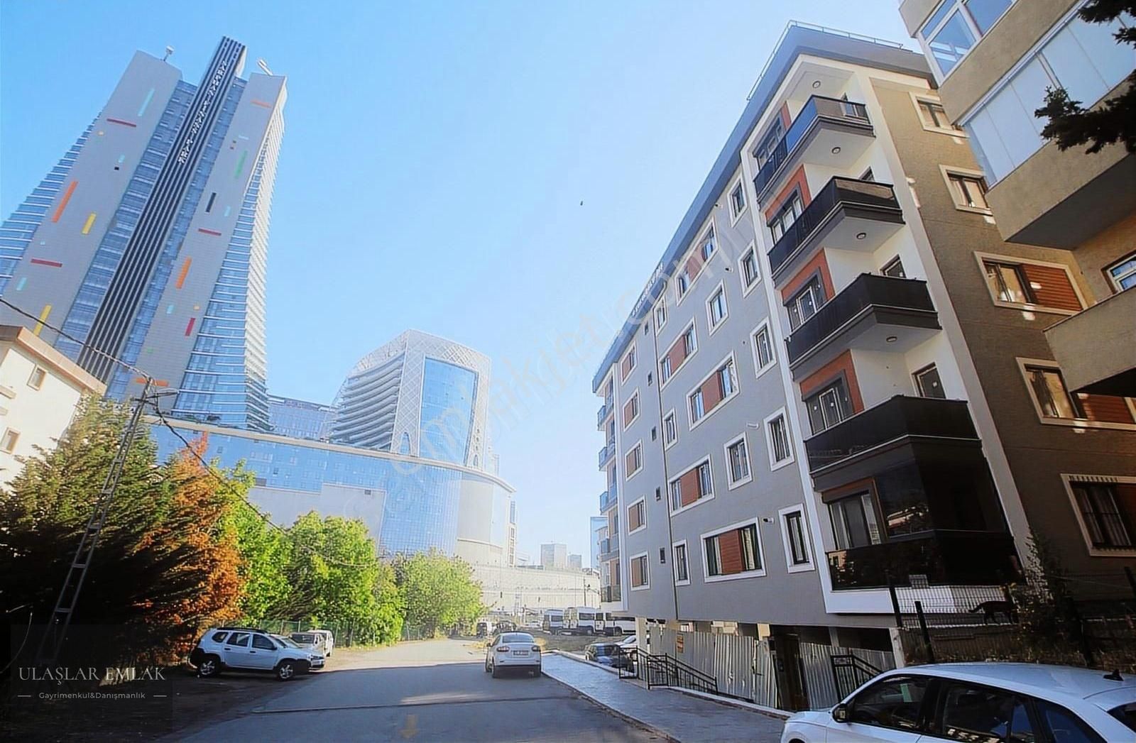 Finans Merkezi Karşısında 2+1 85 M2 Arakat Balkonlu Sıfır Daire. - Görsel 8