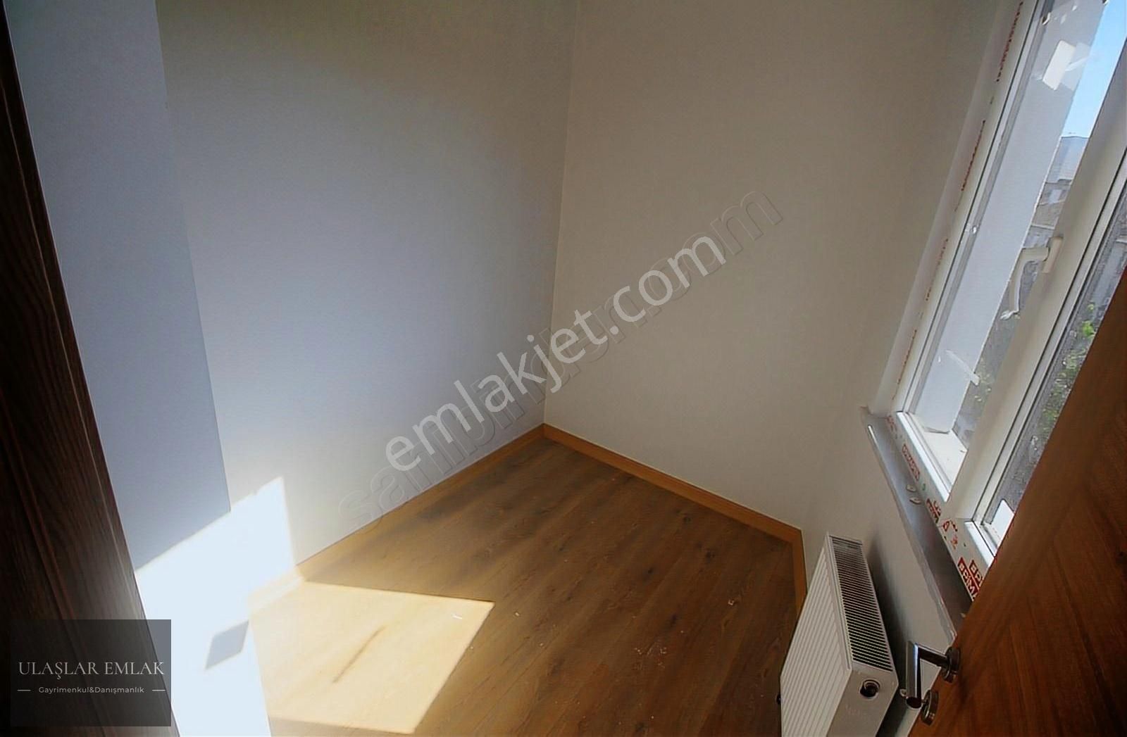 Finans Merkezi Karşısında Teraslı 4+1 180 M2 Ferah Dublex.. - Görsel 22