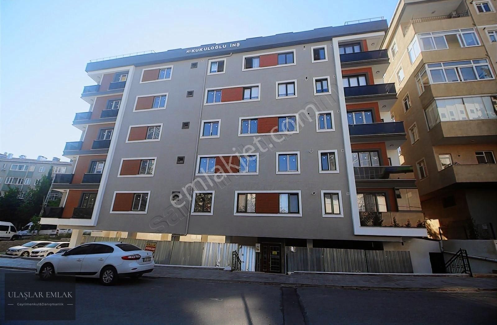 Finans Merkezi Karşısında Teraslı 4+1 180 M2 Ferah Dublex.. - Görsel 3