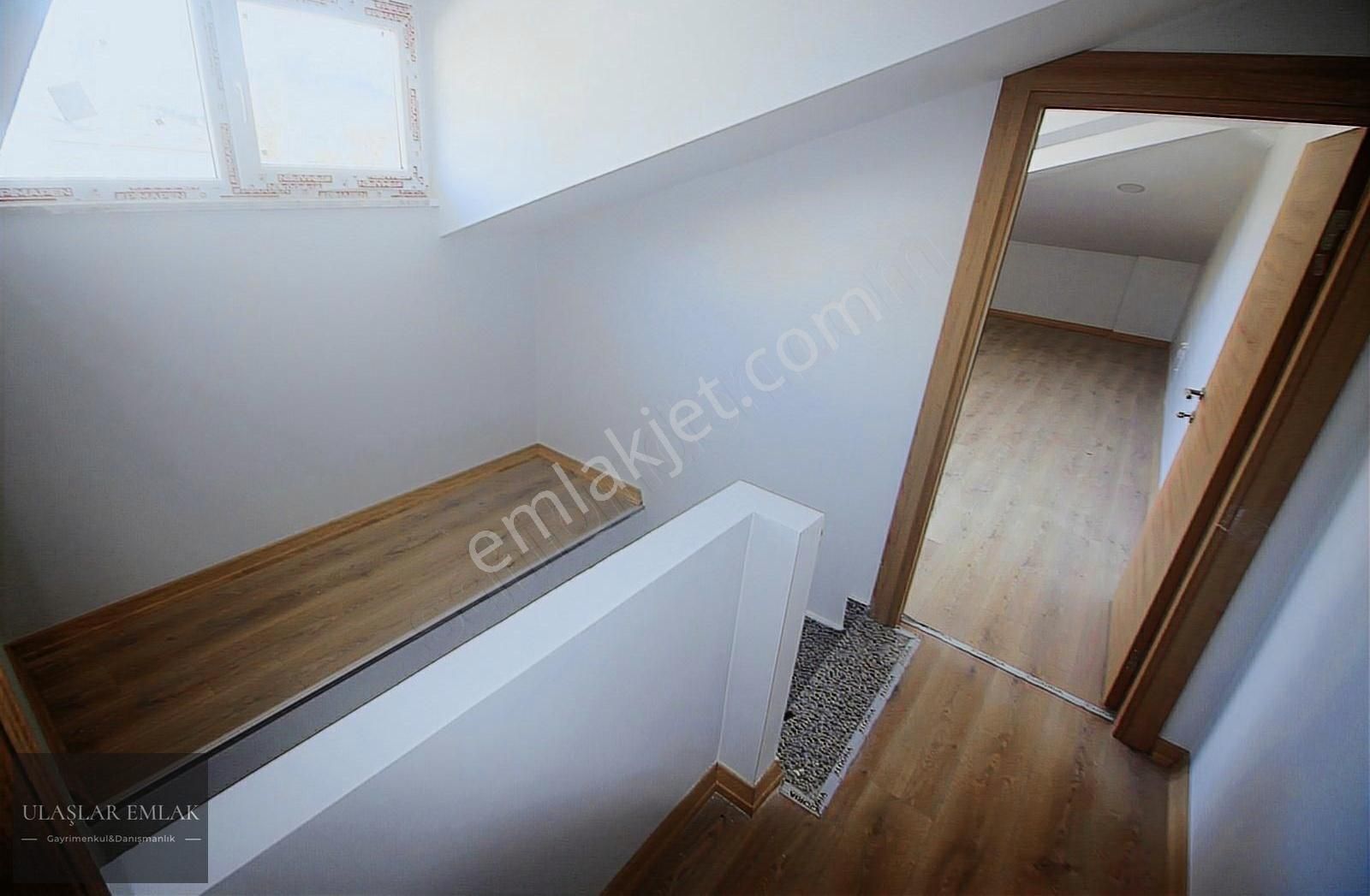 Finans Merkezi Karşısında Teraslı 4+1 190 M2 Ferah Dublex.. - Görsel 18