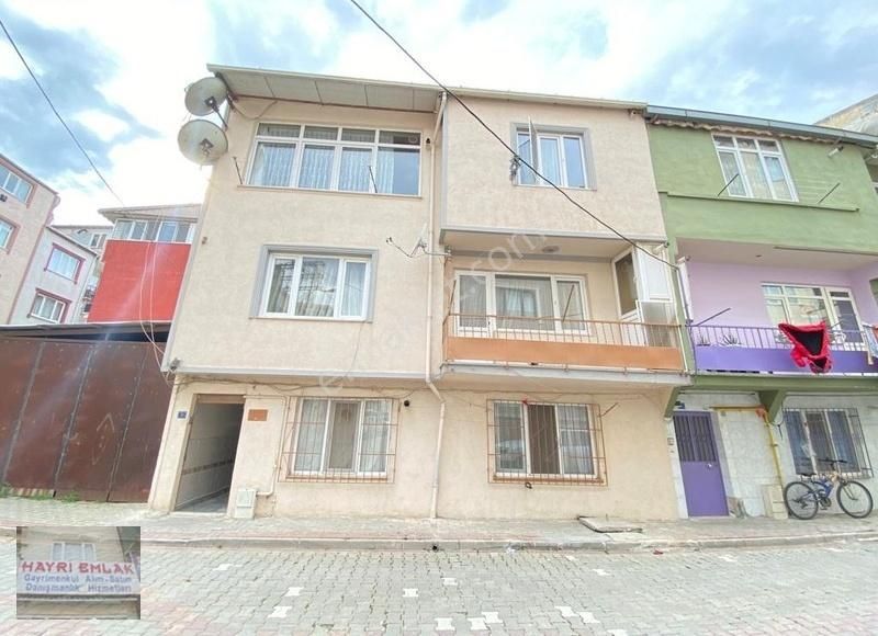 Gemlik Perşembe Pazarı Civarı 2+1 Satılık Daire