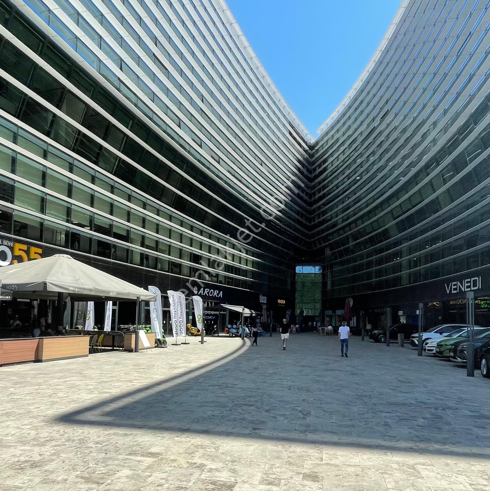 Premier Kampüs Ofis Projesinde Güncel Kiracılı Satılık Ofis - Görsel 5