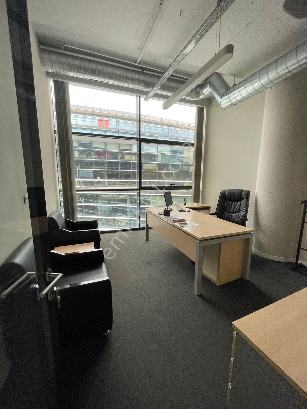 Premier Kampüs Ofis Projesinde Güncel Kiracılı Satılık Ofis - Görsel 34