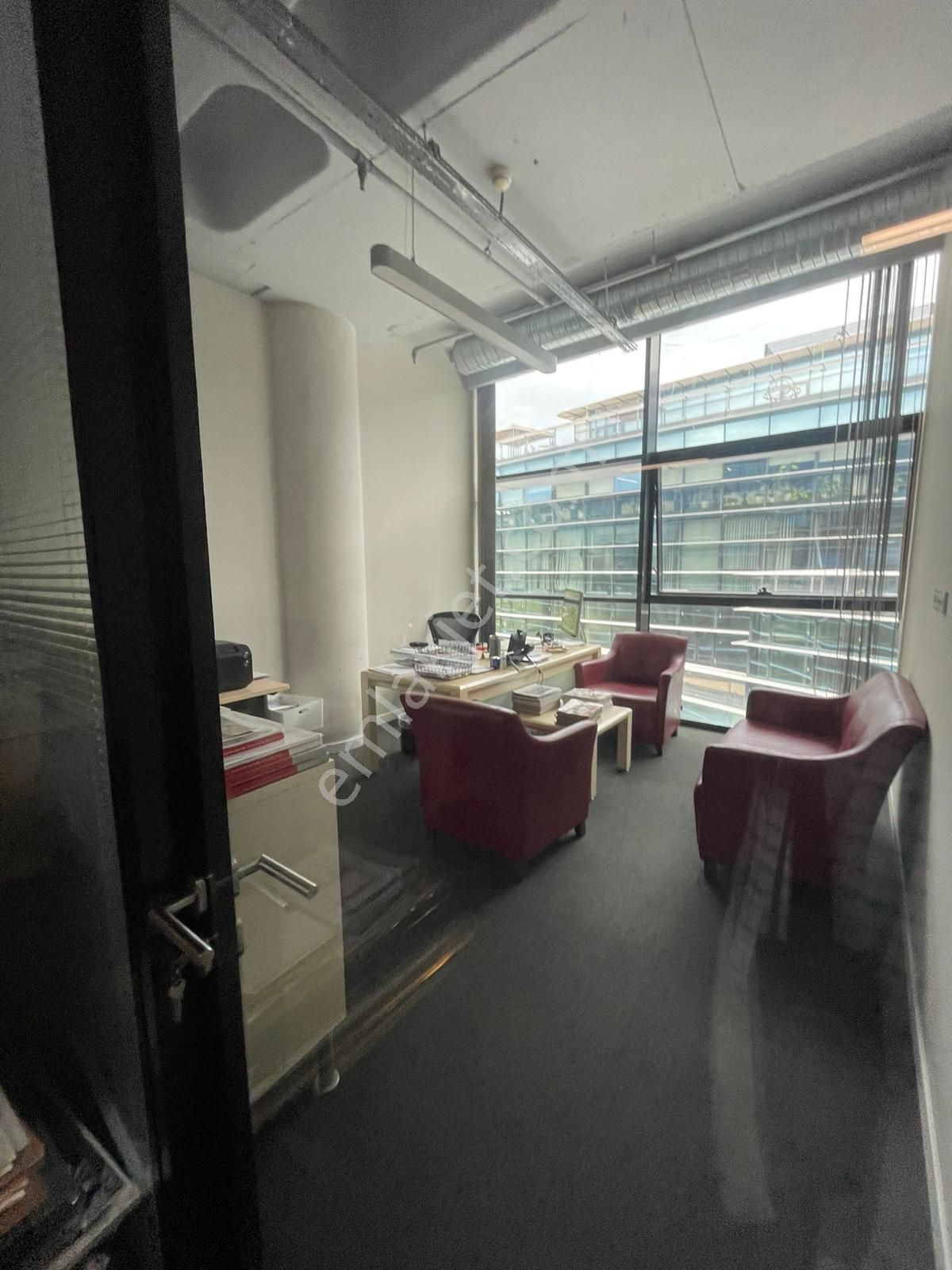 Premier Kampüs Ofis Projesinde Güncel Kiracılı Satılık Ofis - Görsel 35