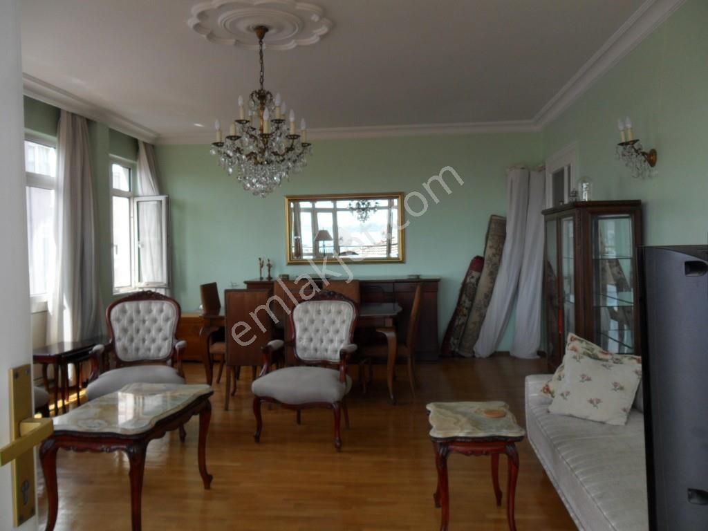 Beşiktas Serencebey De Manzaralı 4 + 1 Daire - Görsel 8