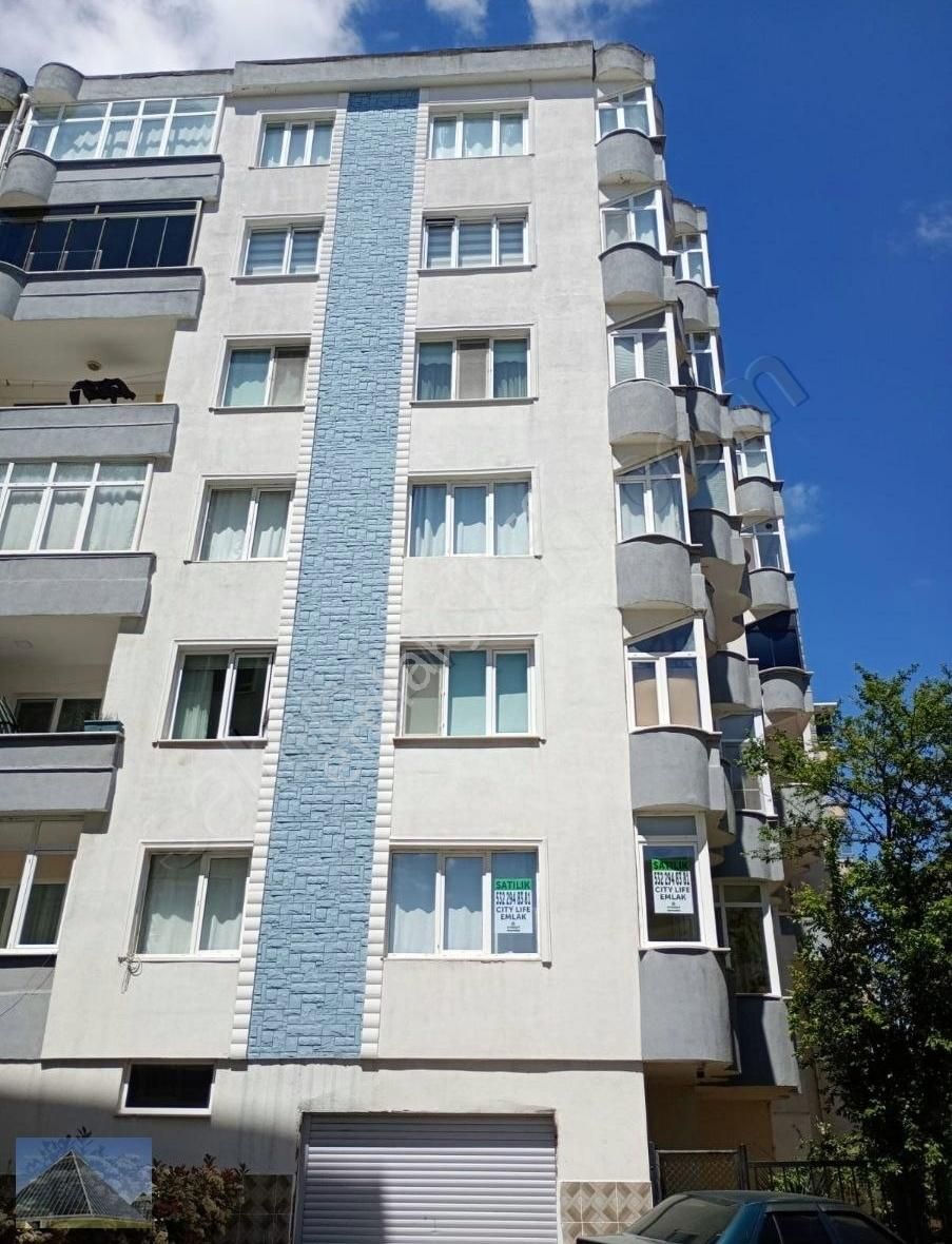 Muhittin Mahallesi'nde Satılık 3+1 145m2 Daire