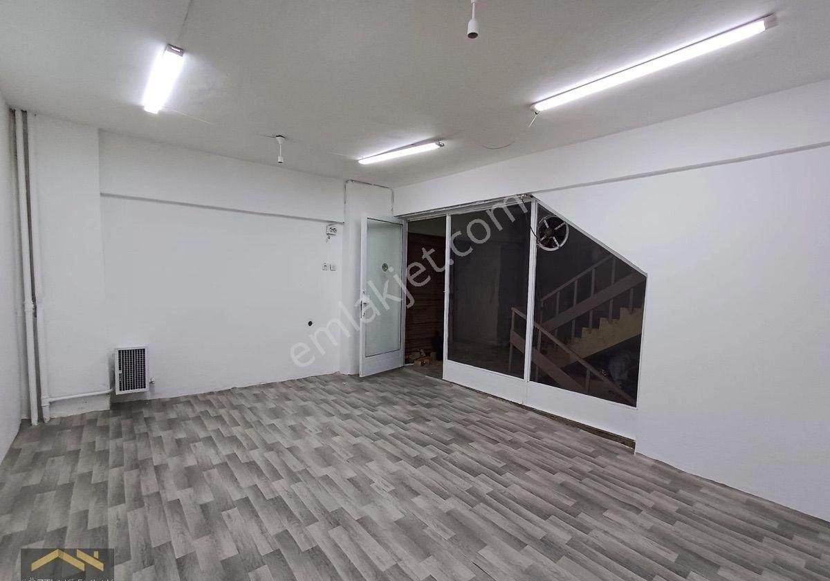 Beyazıd Gedikpaşa Bölgesinde Ticaretin Çok Yoğun Olduğu Bölgede 25 Metrekare Depo - Görsel 19