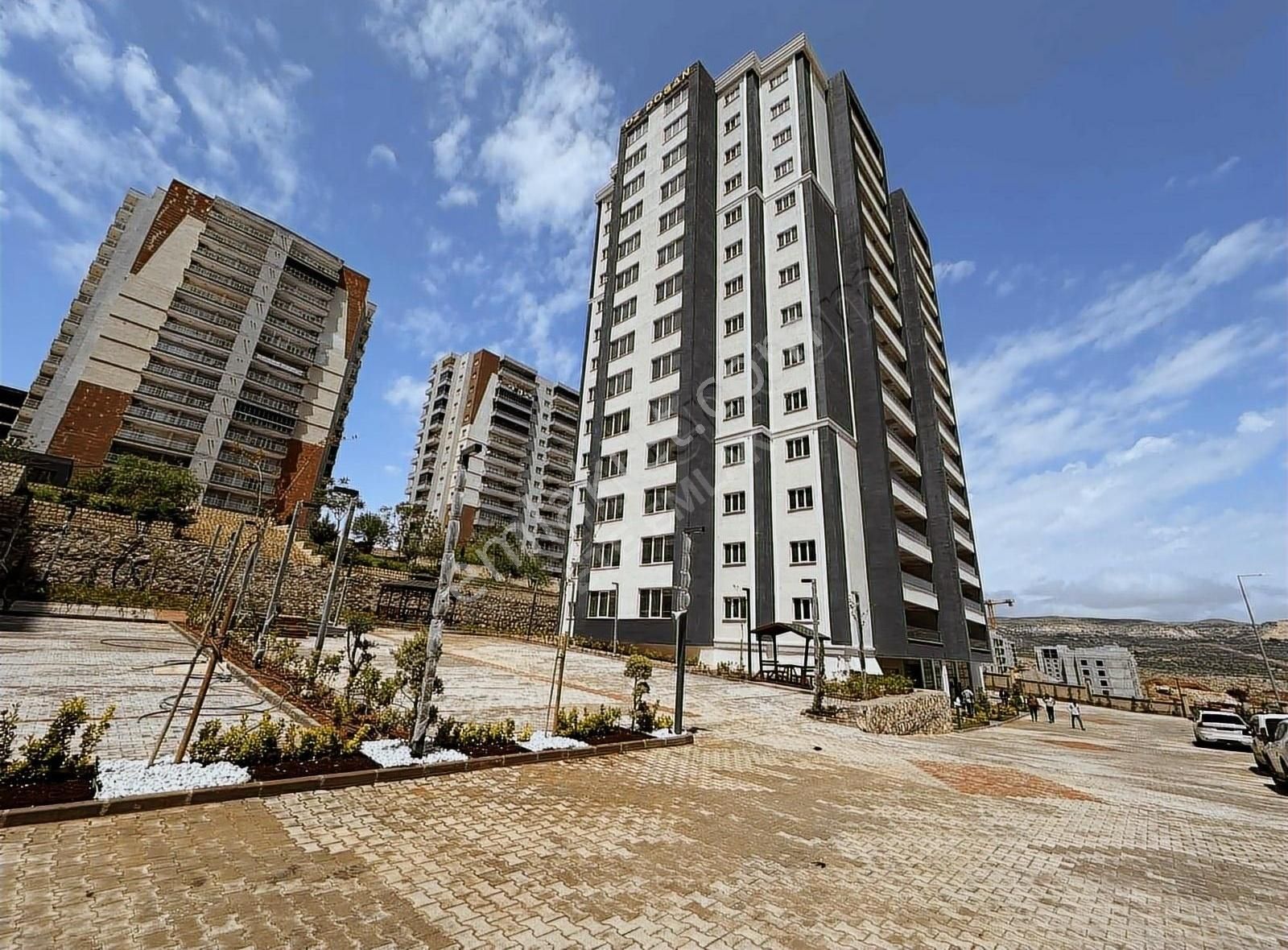 Ete Emlaktan Hastane Arkası Site İçersi 4+1 Lüks Daire Satılık