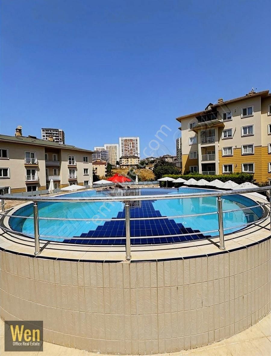 Tuzla Gizli Bahçe Konaklarında 3.5+1 Havuzlu Güvenlikli Sitede