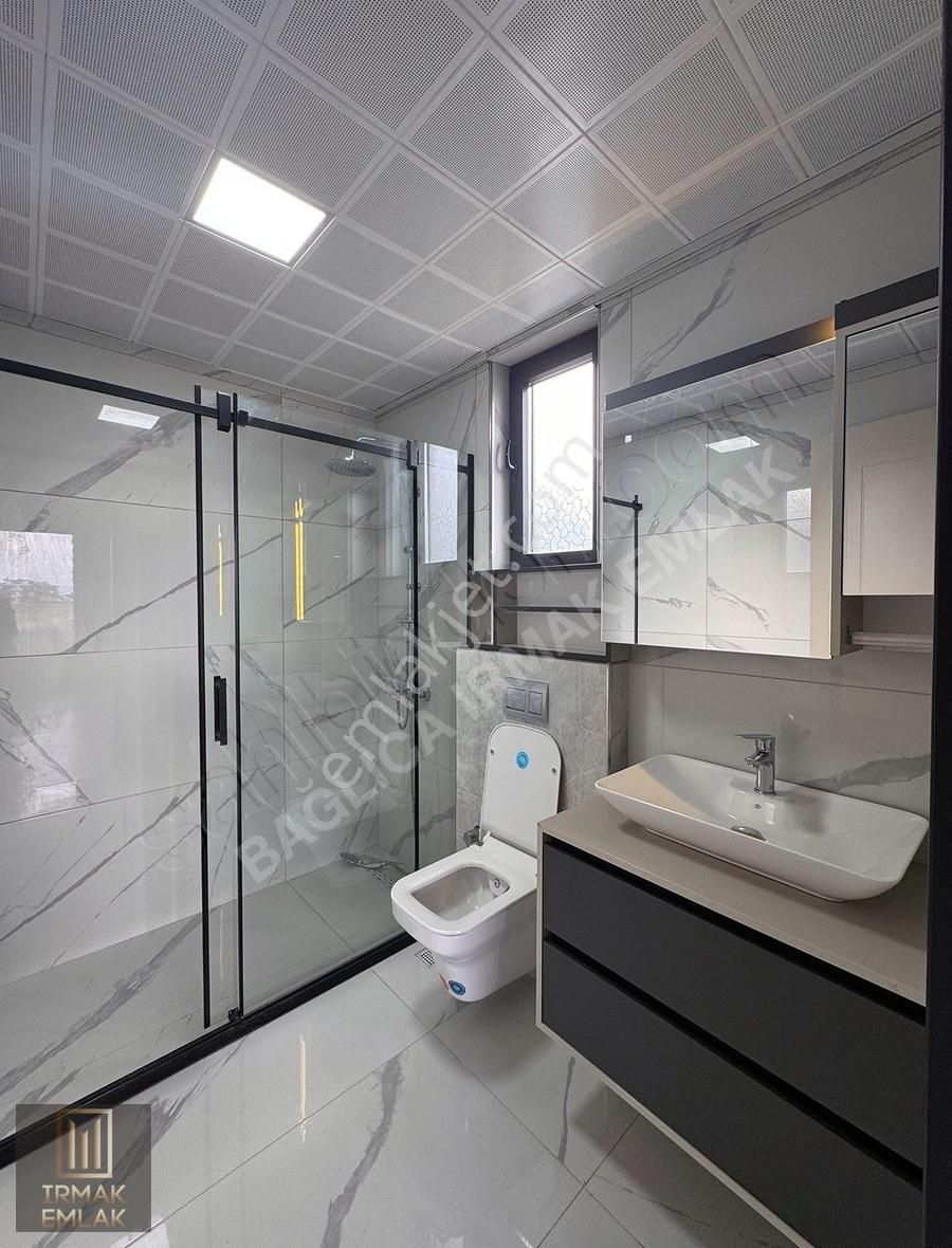 Irmak Emlak-bağlıca Satılık Site İçinde 5+1 Yerden Isıtma Villa