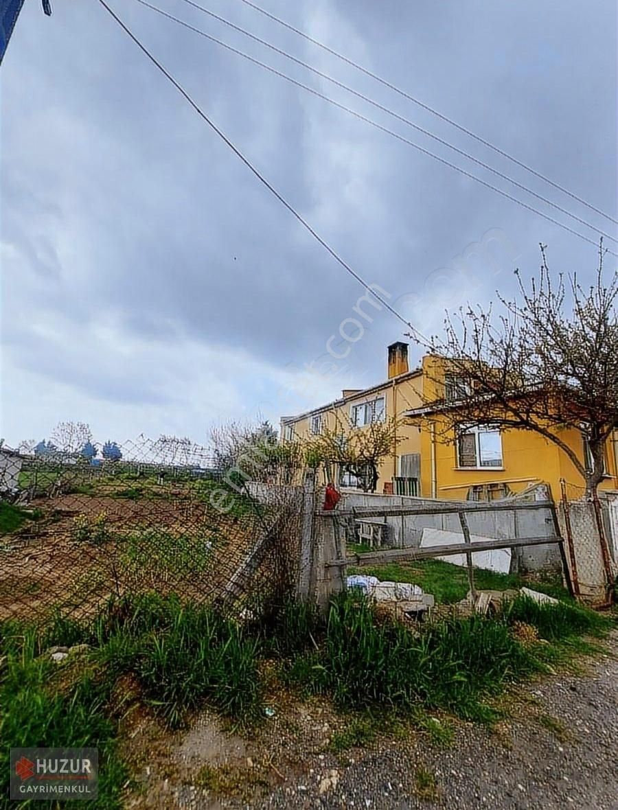 Huzur Gayrimenkulden Şahpaz Köyünde Satılık 2 Katlı Müstakil Ev
