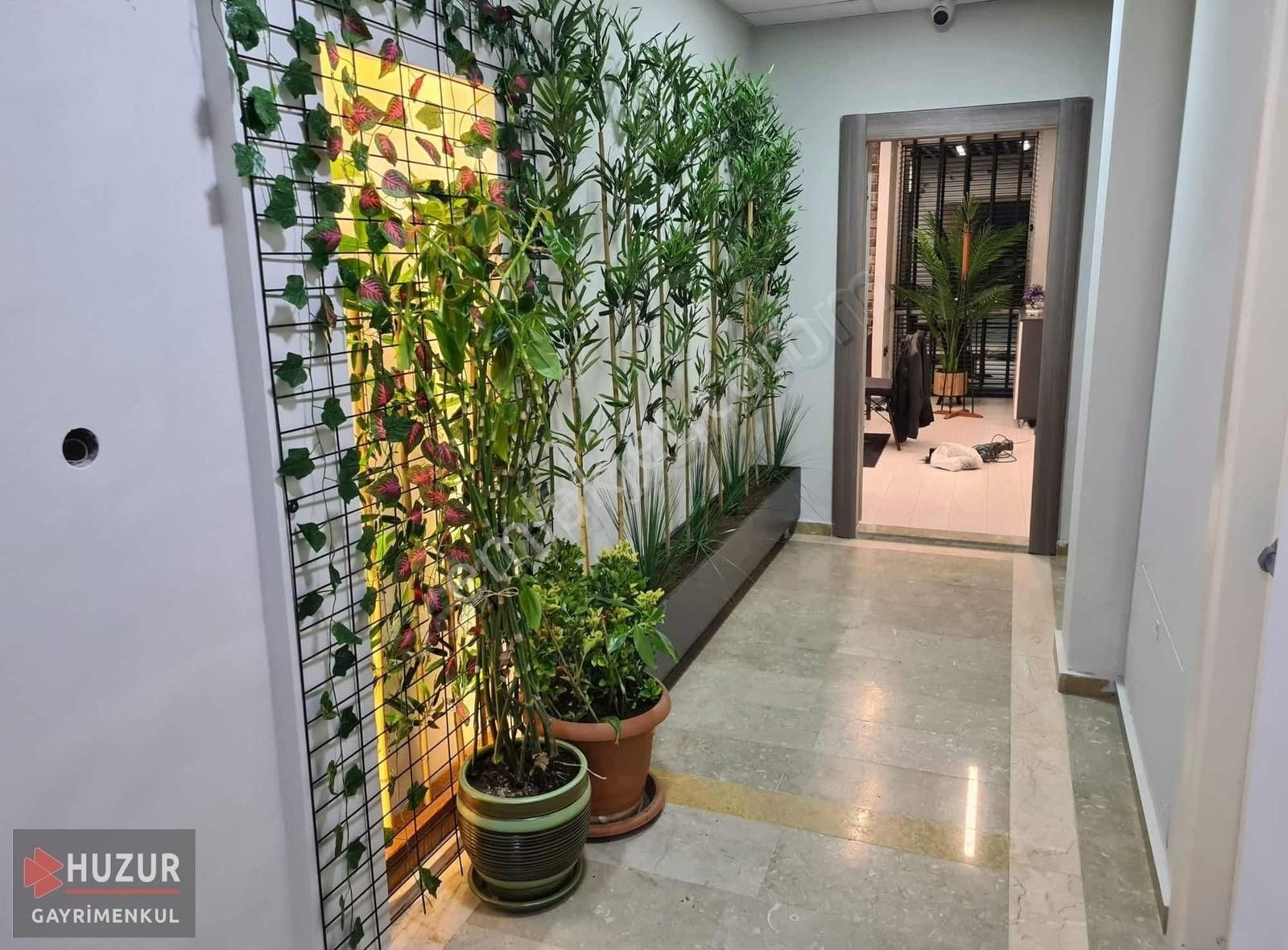 Huzurdan Emlak Konutları Real Tower Plaza Da Satılık Ofis
