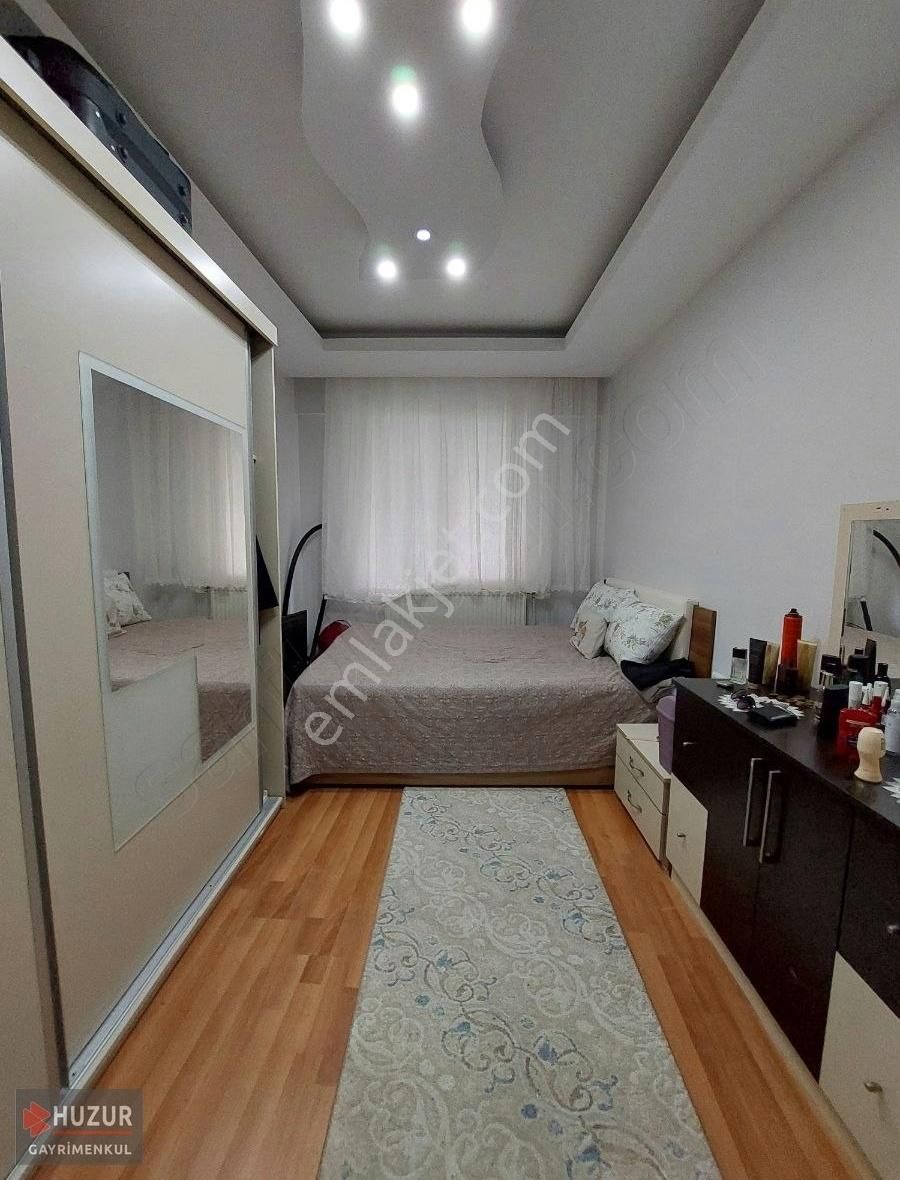 Huzur Gayrimenkul'den Şeyhsinan Mahallesi 1+1 Satılık Daire