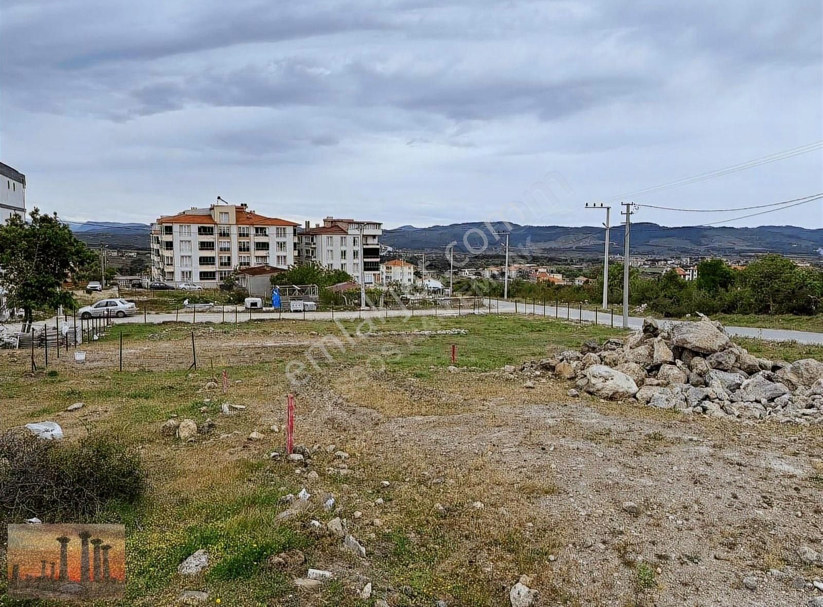 Assos Han Emlak'tan Üniversite Bölgesinde Satılık İmarlı Arsa