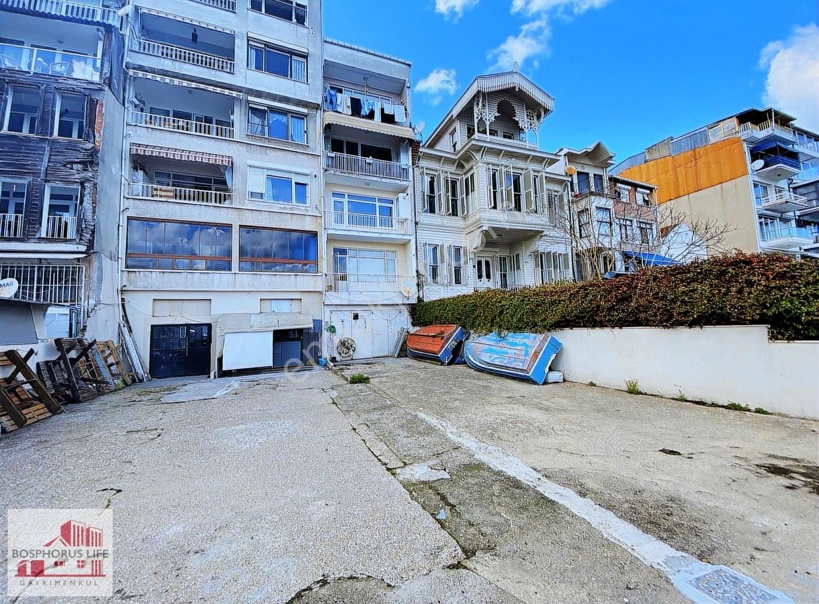 Sarıyer Yenimahalle'de Denize Sıfır Satılık Yalı - Görsel 20