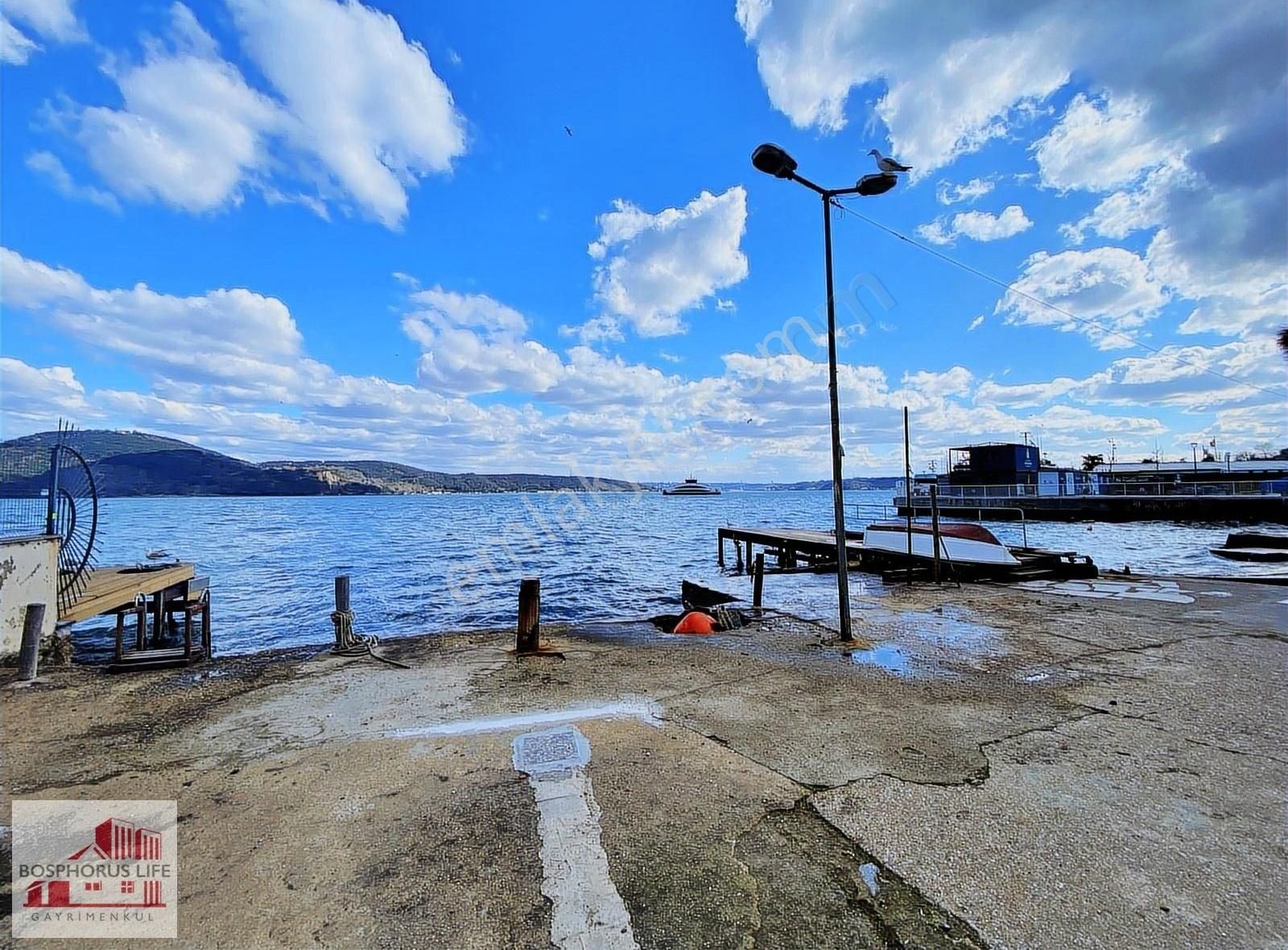 Sarıyer Yenimahalle'de Denize Sıfır Satılık Yalı - Görsel 14