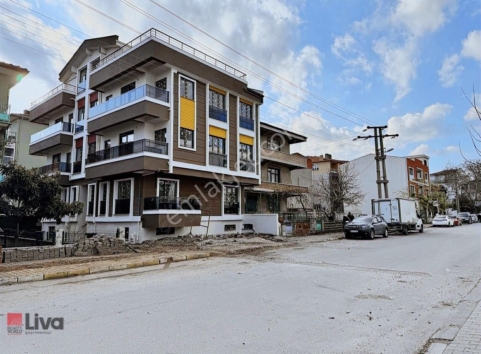 ▓cengiz Topel Cad.opet Arkası Harika Konum Arakat Sıfır▓