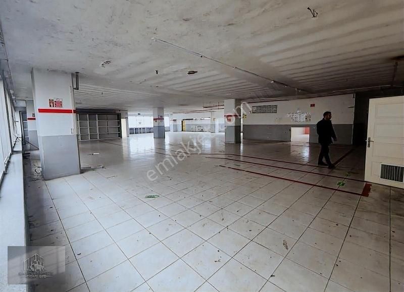Sulyapıdan Barbarosta İmalata Atöyeye Uygun Kiralık 800 M2 - Görsel 23