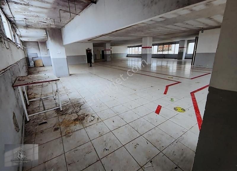 Sulyapıdan Barbarosta İmalata Atöyeye Uygun Kiralık 800 M2 - Görsel 18