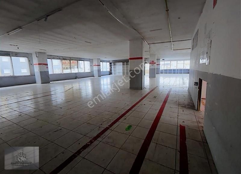 Sulyapıdan Barbarosta İmalata Atöyeye Uygun Kiralık 800 M2 - Görsel 31