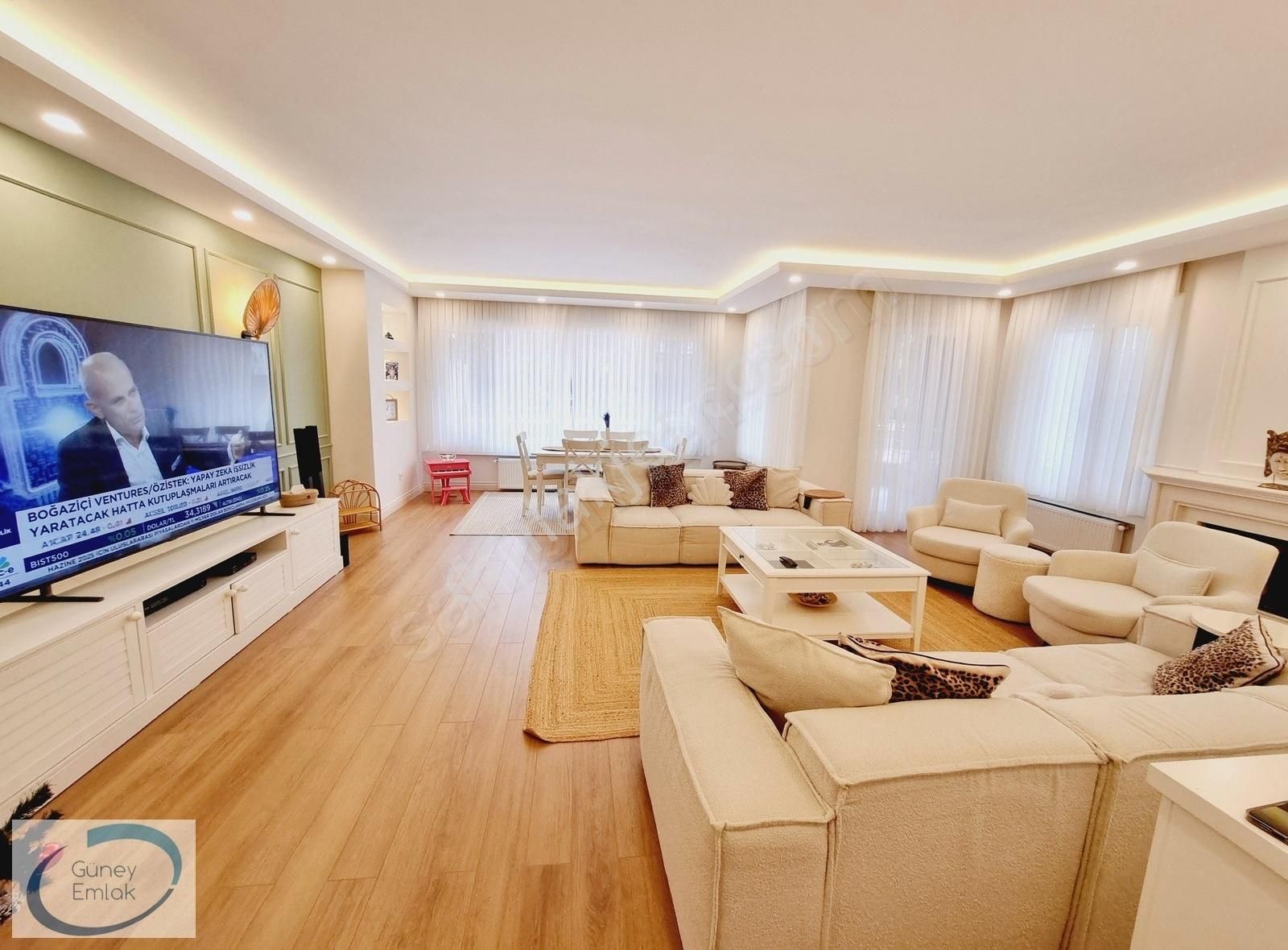 Güney Emlak-güvenlikli Site İçinde Full Yapılı 4+1 Düz Giriş