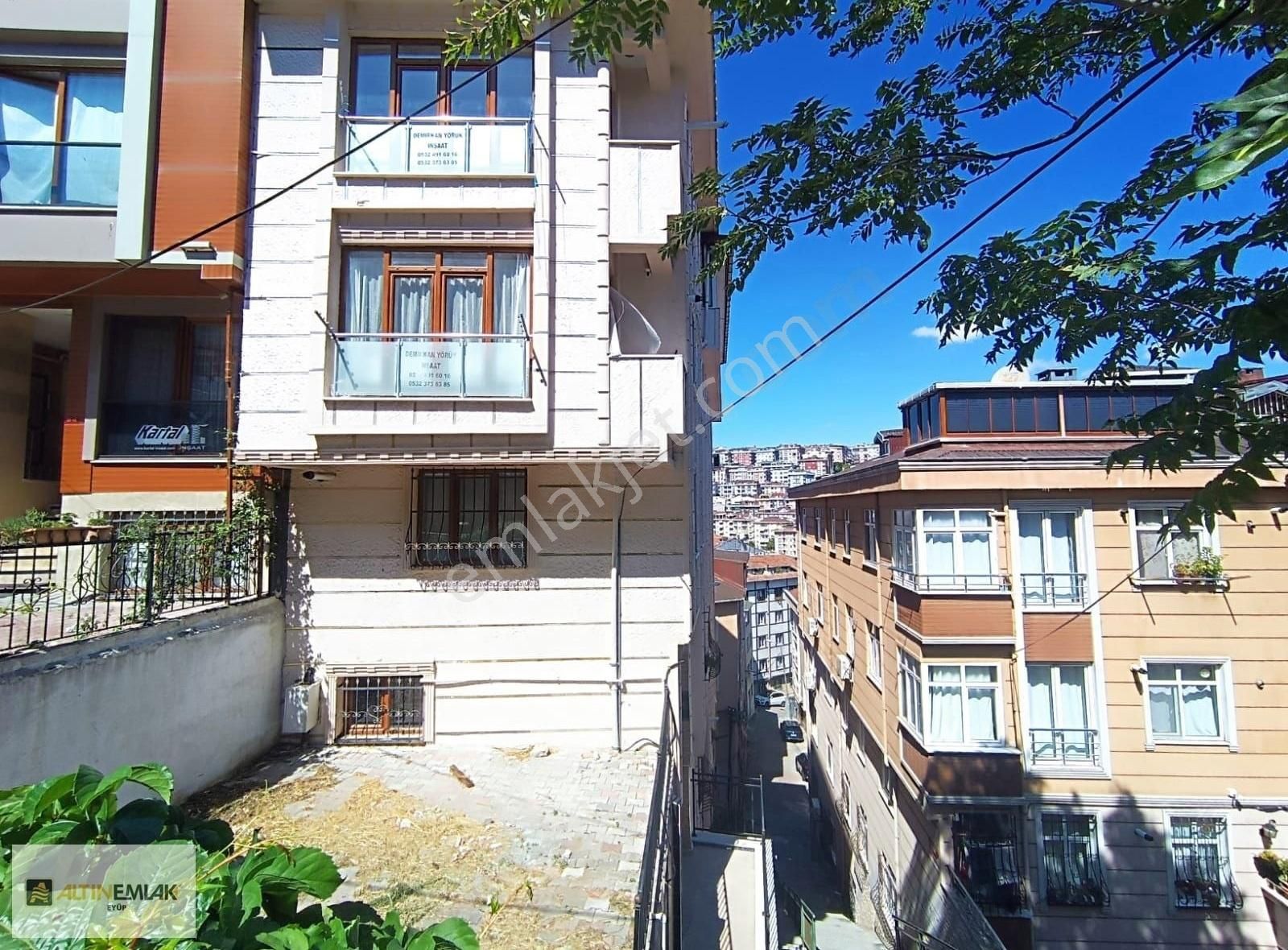 Altın Emlak Eyüp Sare Seda Dan Düğmeciler De Satılık Daıre