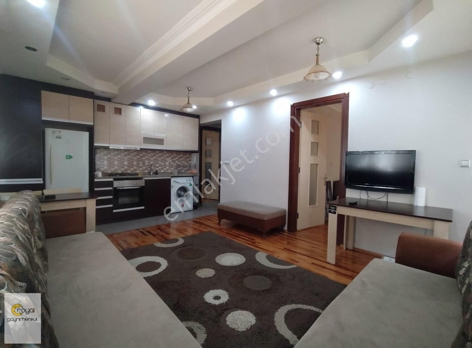 Forum Avmye 1 Dakika 2+1 Eşyalı İnt+su+elektrik Dahil Bahçe Katı