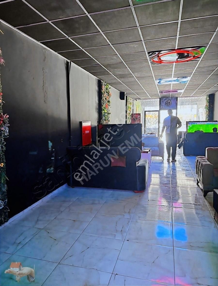 Harun Gayrimenkulden Yeşilçam Caddesinde Satılık Kiracılı Dükkan
