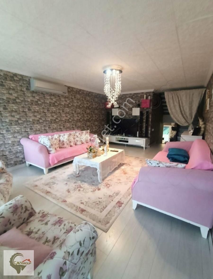 -acil-can Grup'dan Ferah, Yeşili Bol Olan Sitede İkiz Villa!