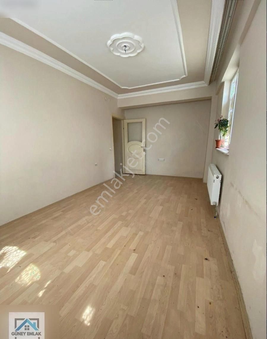 Emek Mahallesi Satılık 2+1 Daire