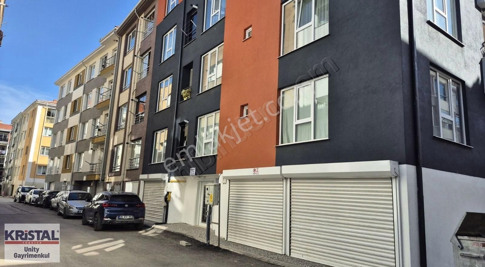 Kumlubel Mah'de Ebeveyn Banyolu Satılık Sıfır 3+1 Daire