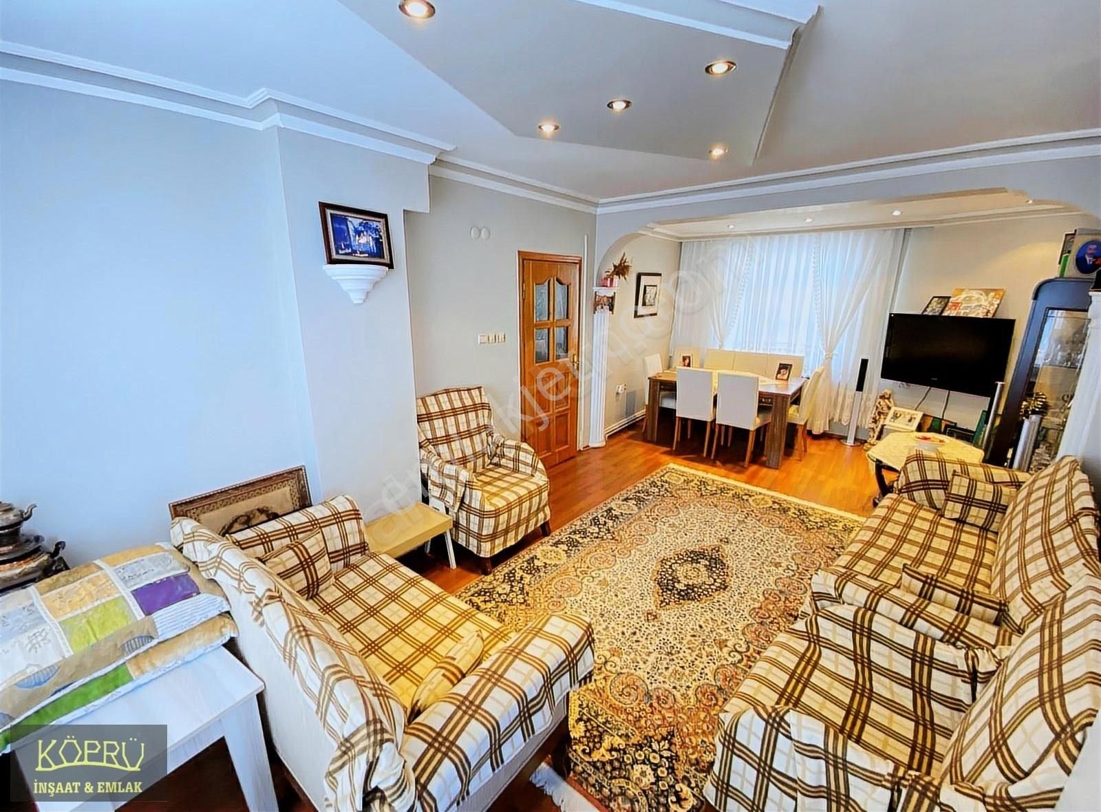 Köşe Başı Zübeyhanım Mah'de 120 M2 3+1 2.kat Satılık Daire