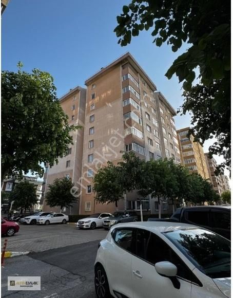 Beylikdüzü Marmara Kavaklı Kent Sitesi Bakımlı Satılık 3+1 Daire
