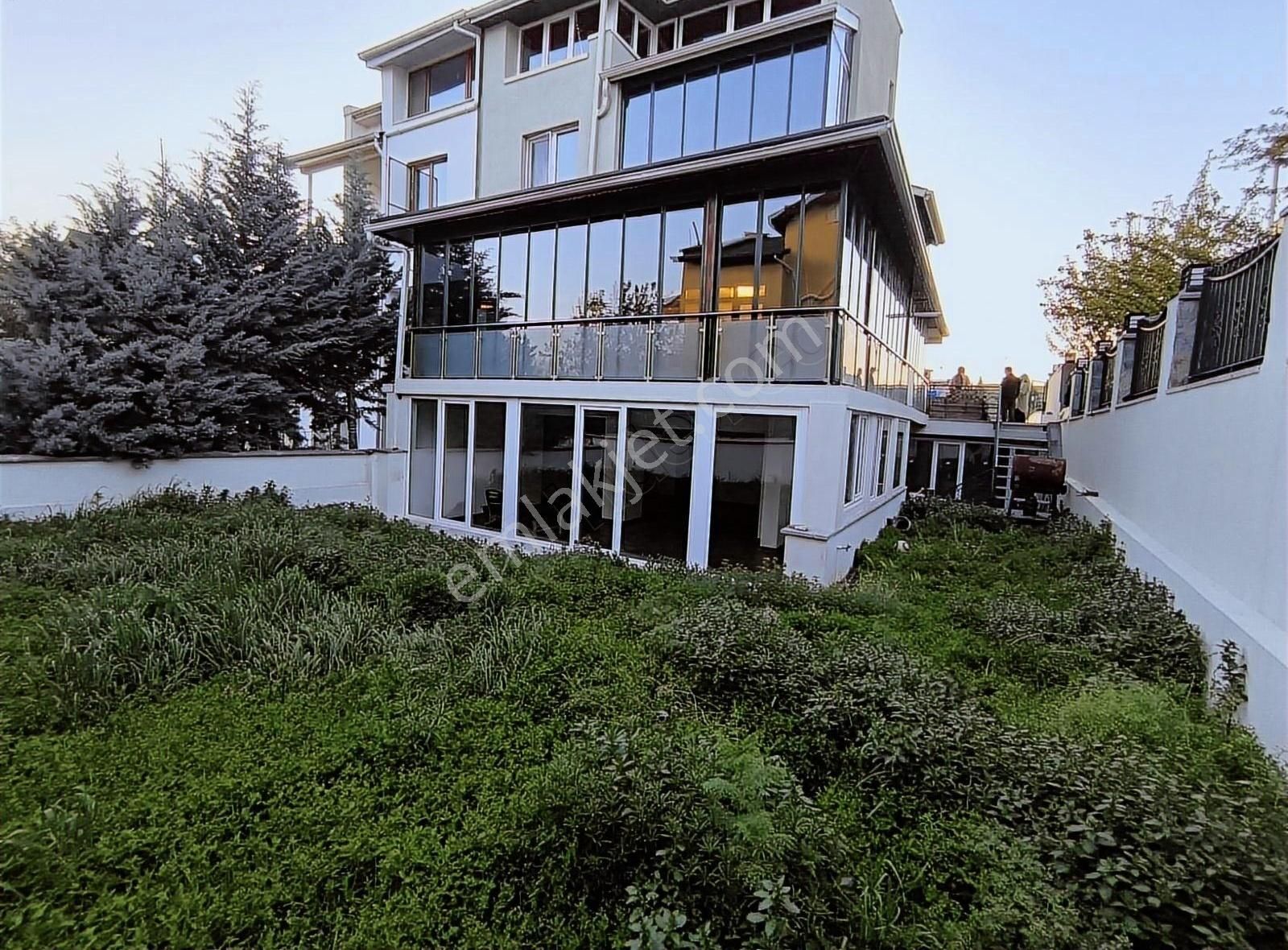 Yapılı Site İçerisi Fırsat Villa