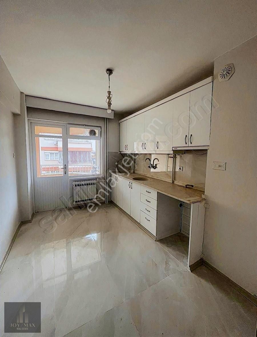 Joy/max'dan Forum Çamlık Karşısı Kiralık Arakat Daire