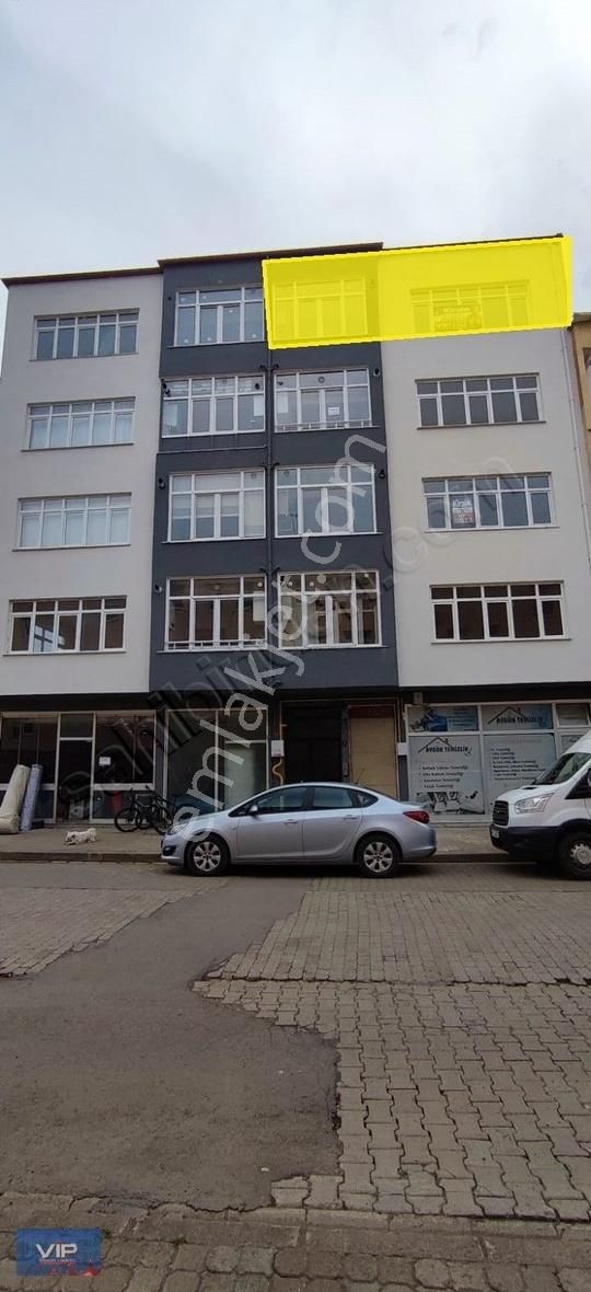 Vıp Real Estate/beşikdüzü Cumhuriyet Mahallesi'nde Kiralık Daire