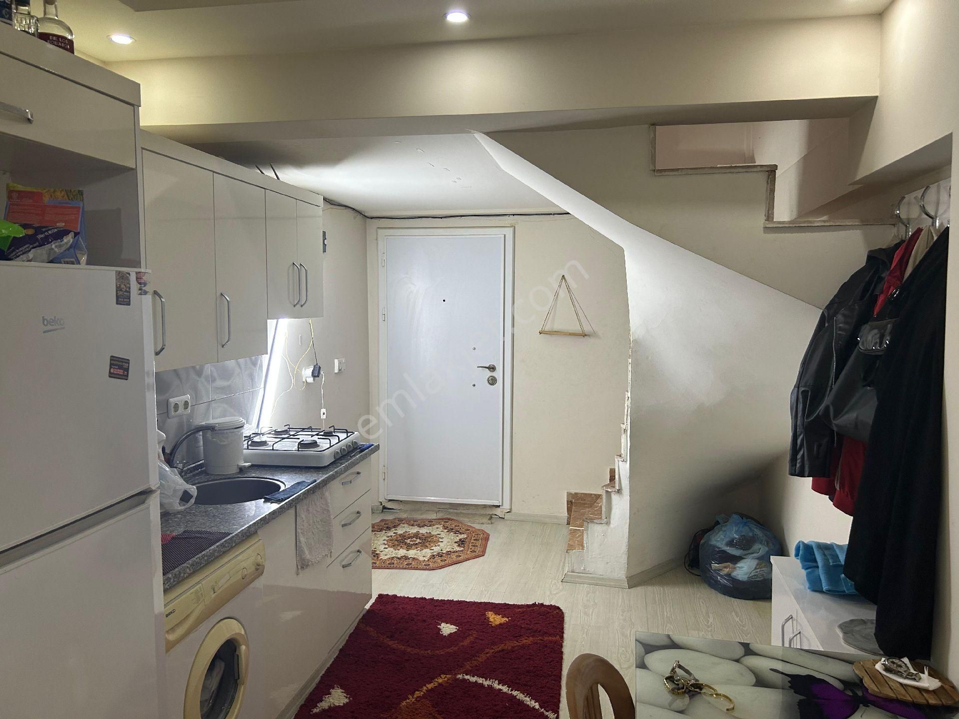 Berkay Emlaktan İsabeylide Satılık Dubleks 1+1 Daire